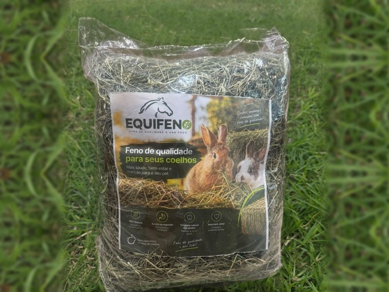 Saco de 500 g de feno EQUIFENO para coelhos